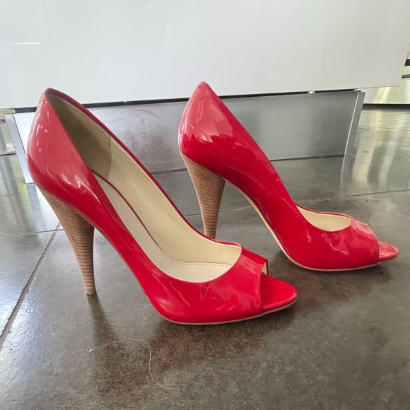 Miu Miu Red Patent Leather Open Toe Pumps, 38.5 - Picture 1 of 5